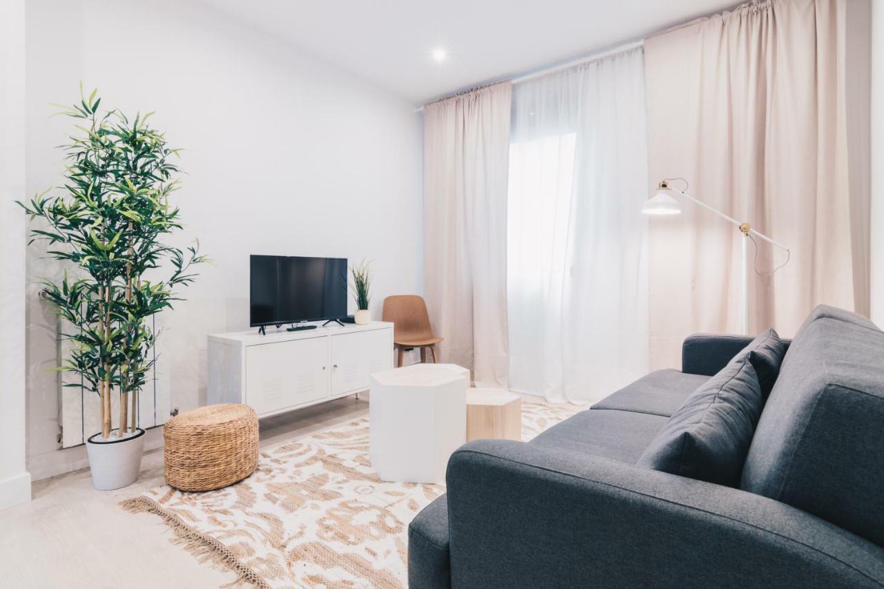 Altair Apartment By People Rentals Bilbao Kültér fotó